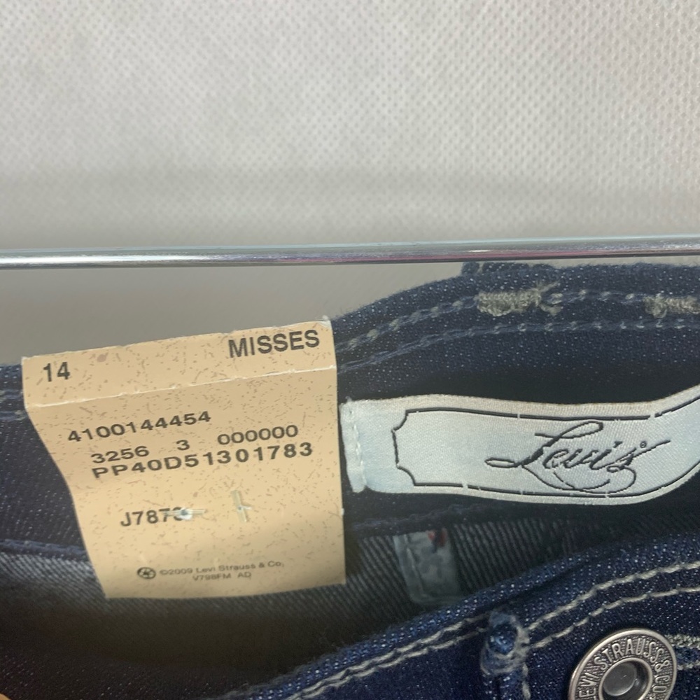 Levi’s 512 figure enhancer blue denim skirt - Picture 5 of 7